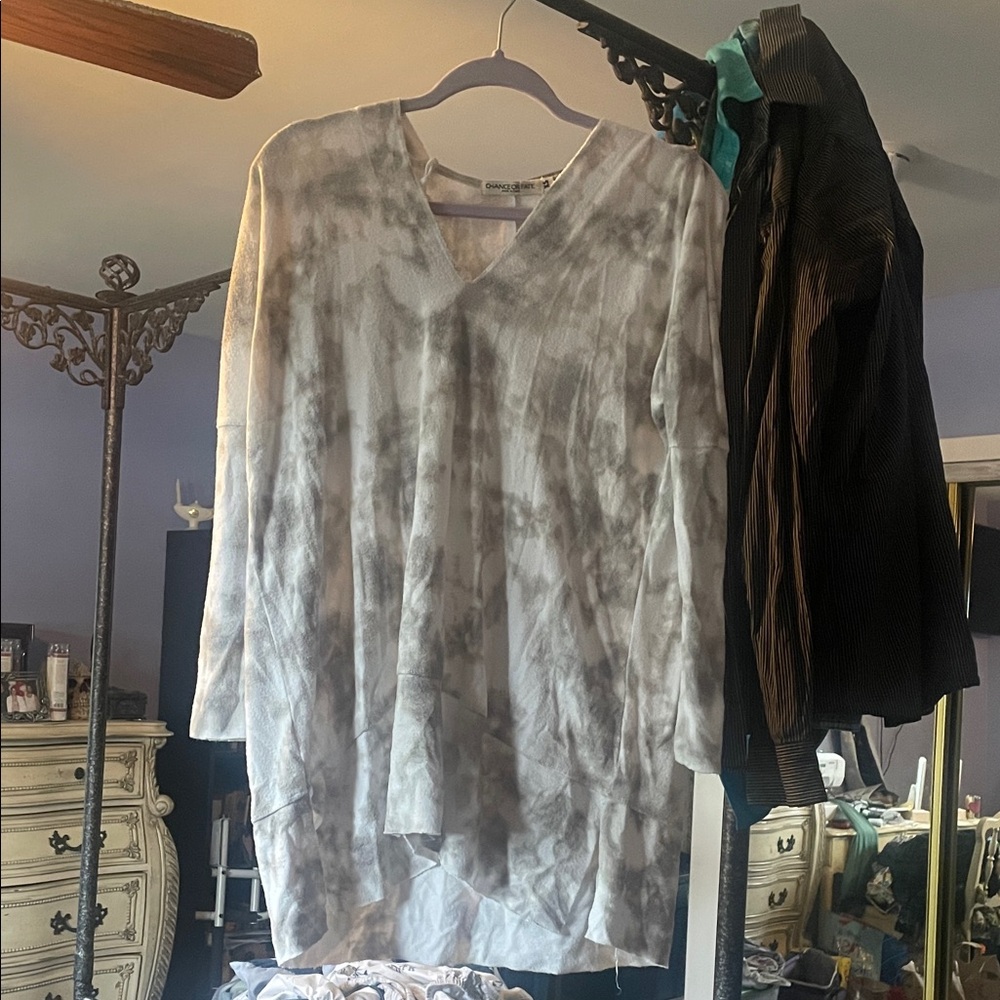 Chance or Fate Gray and White V-Neck Tunic FINAL PRICE!